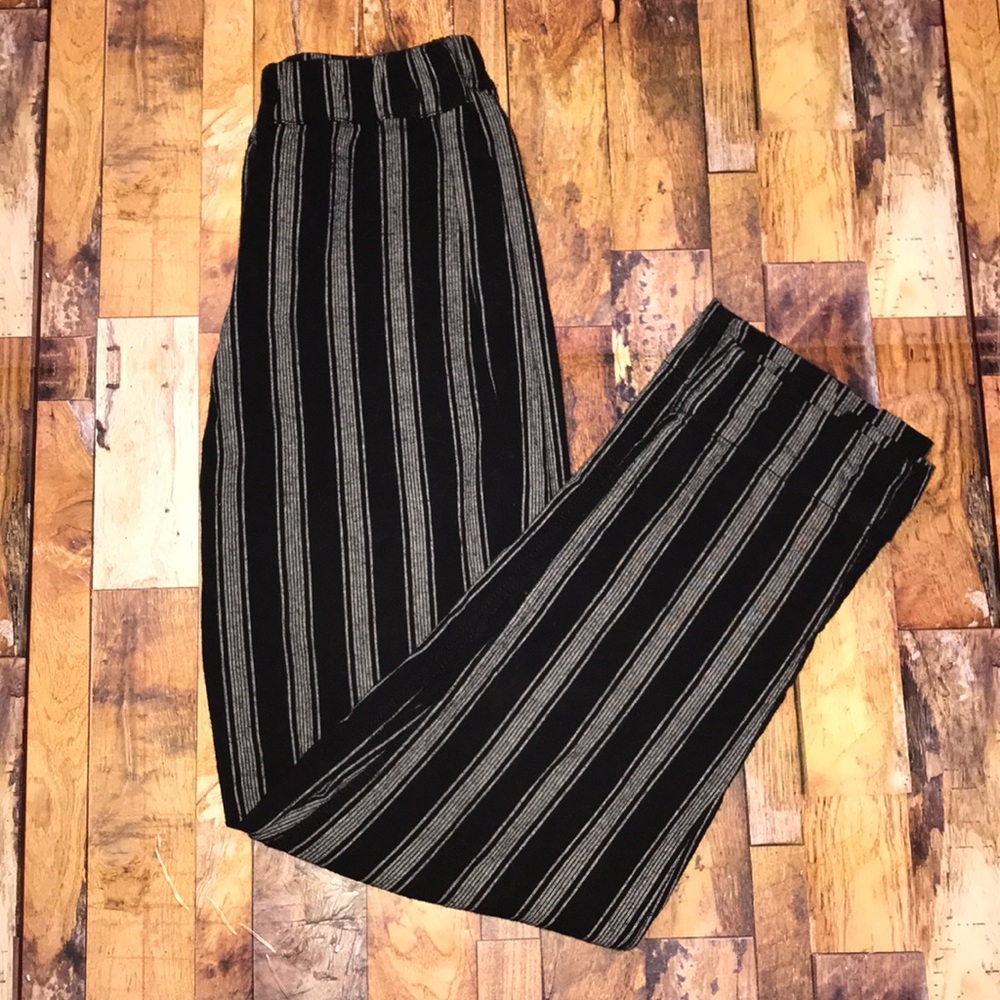 Brandy Melville striped pant